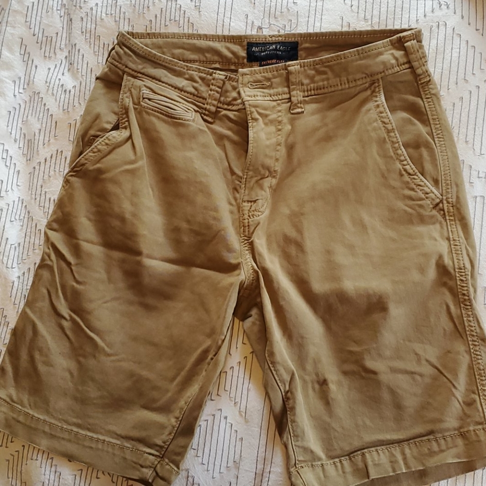 American Eagle khaki chino shorts